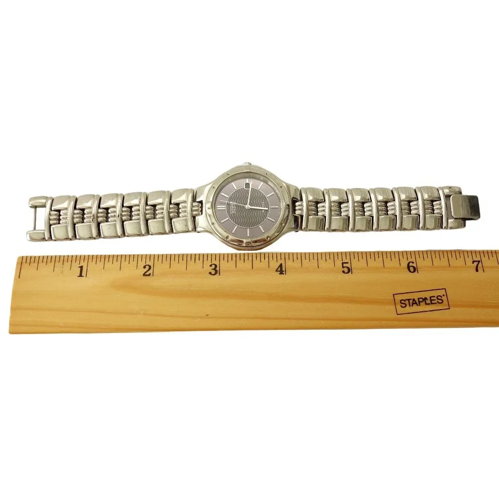 Citizen Eco-Drive Women's Stainless Steel Watch Water Resistant Works Great‎